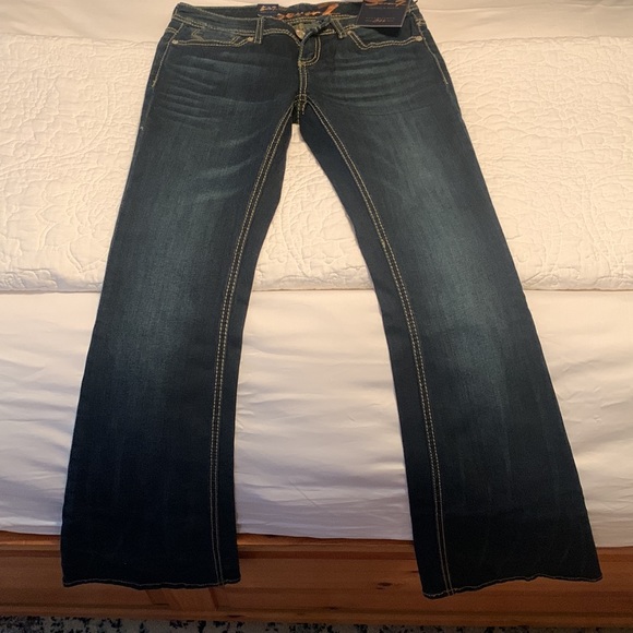 Seven7 blue denim flare jeans - Picture 3 of 3